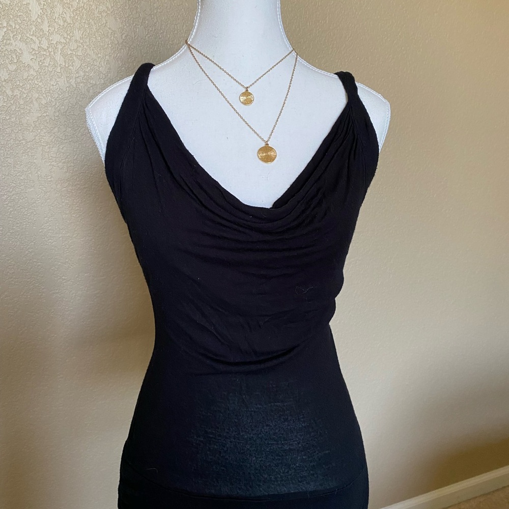 Sleek Black Sleeveless Ruched Tank Top